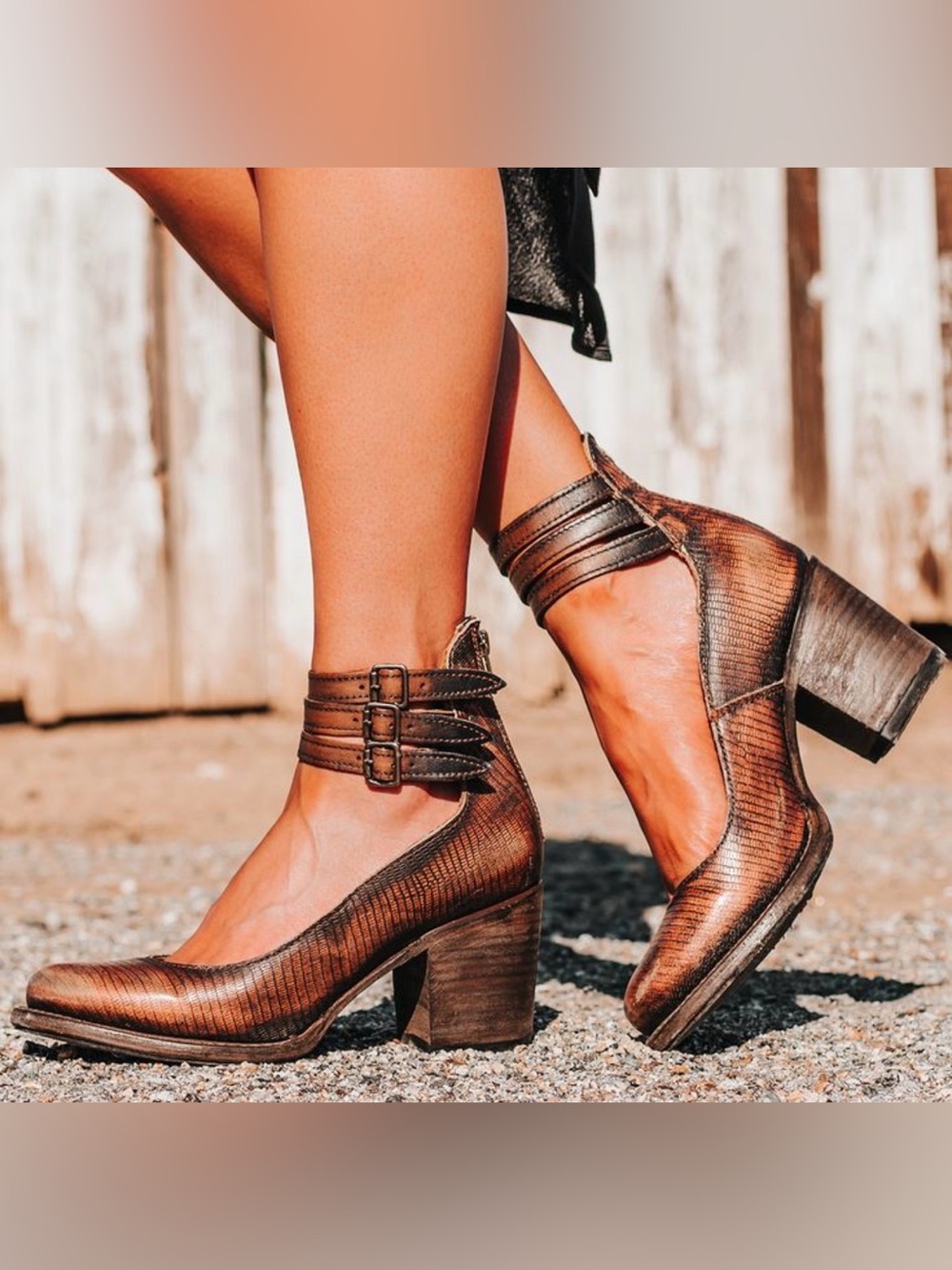 FREEBIRD RANDI COPPER EMBOSSED LEATHER STRAPPY MID-HEEL SHOE 11